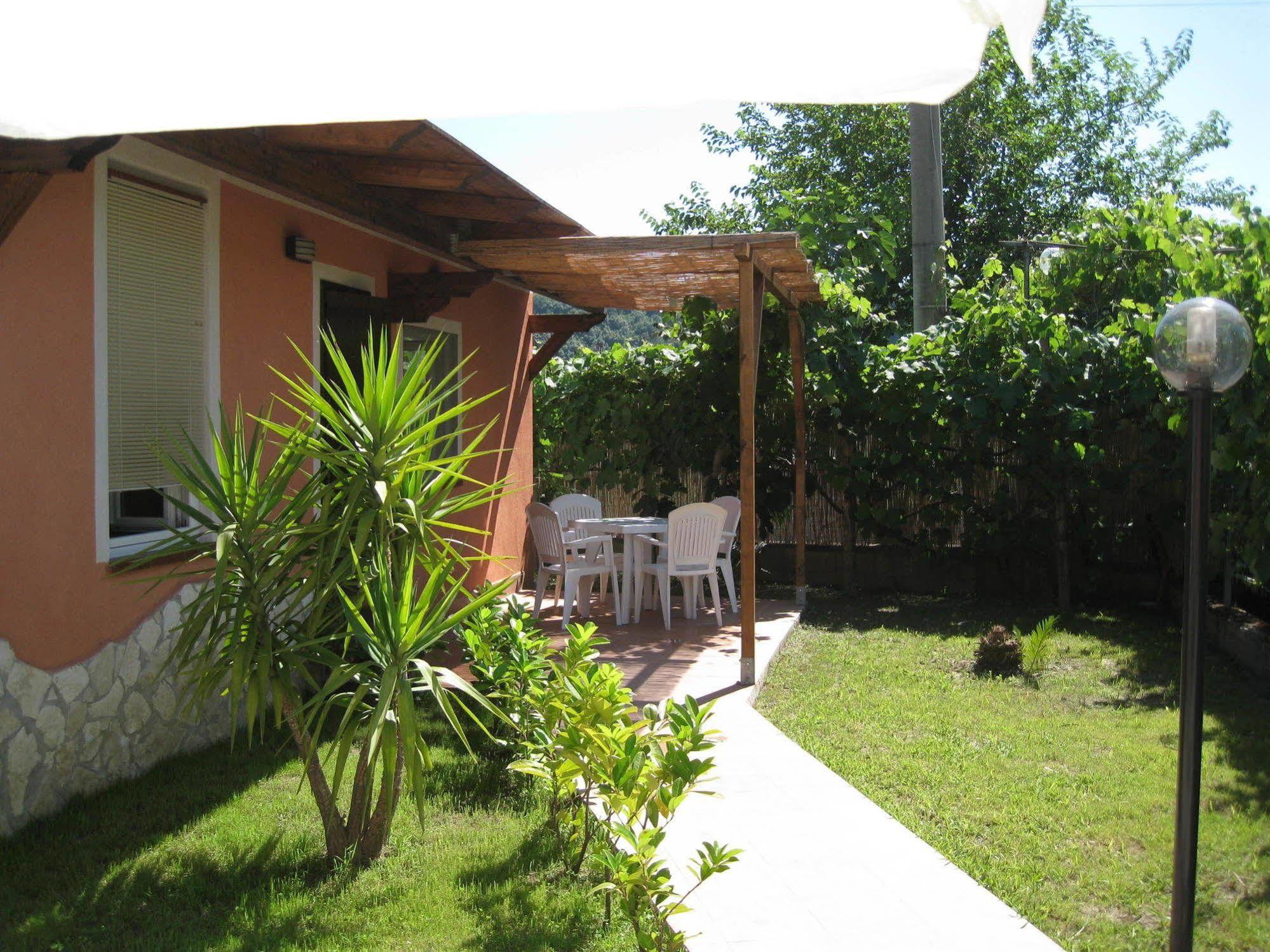 Casa Vacanze Mimose Palinuro Eksteriør billede